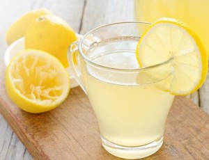 Usos del limón quemagrasa